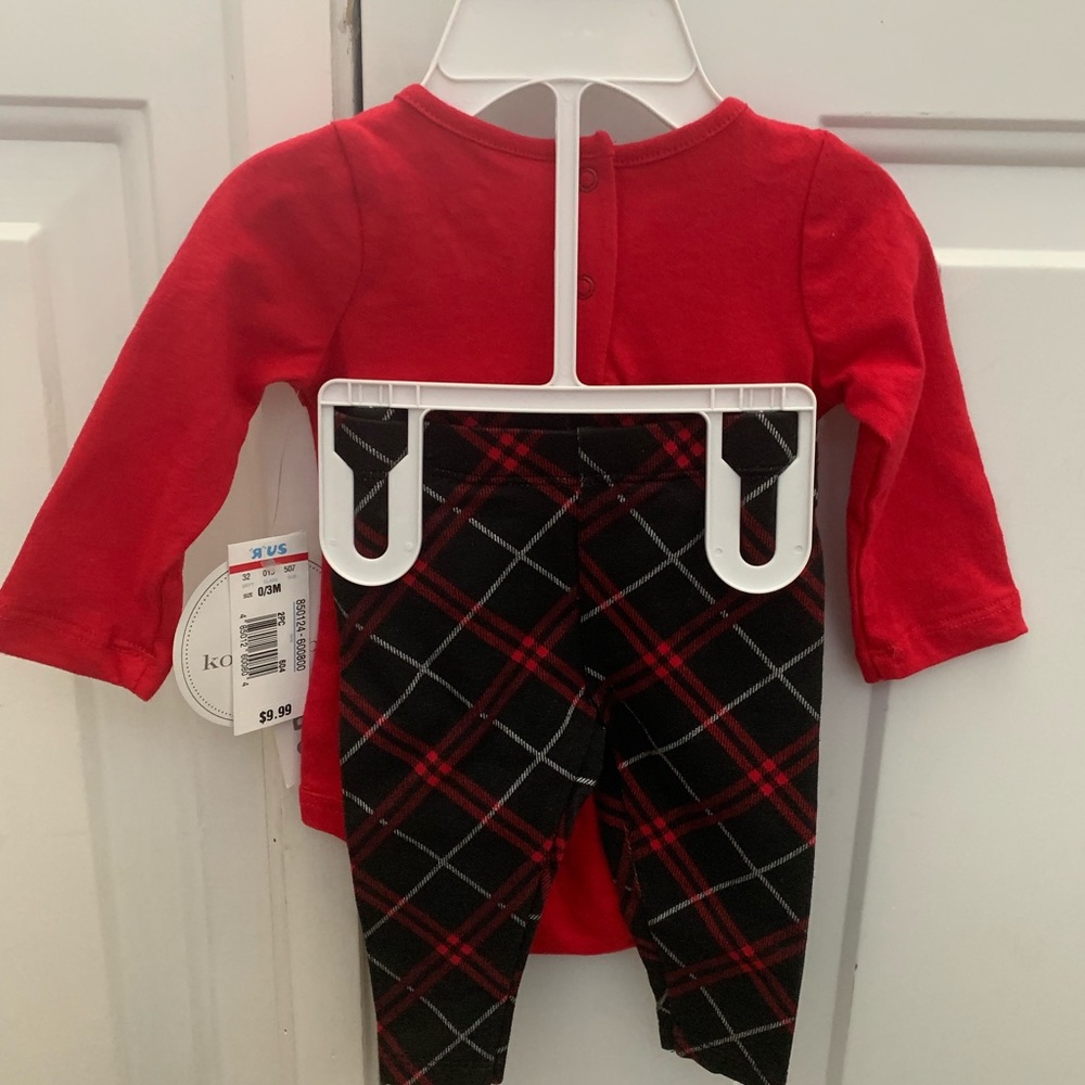 Kids R Us Holiday Matching Set - Picture 3 of 4